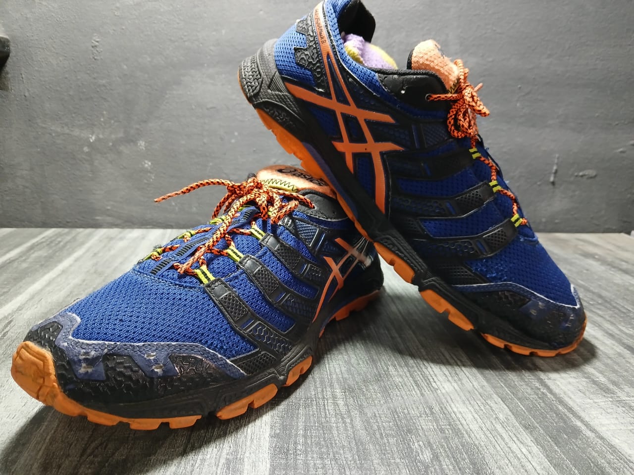 Asics Fuji Attack 3 Very Good) EUR 45