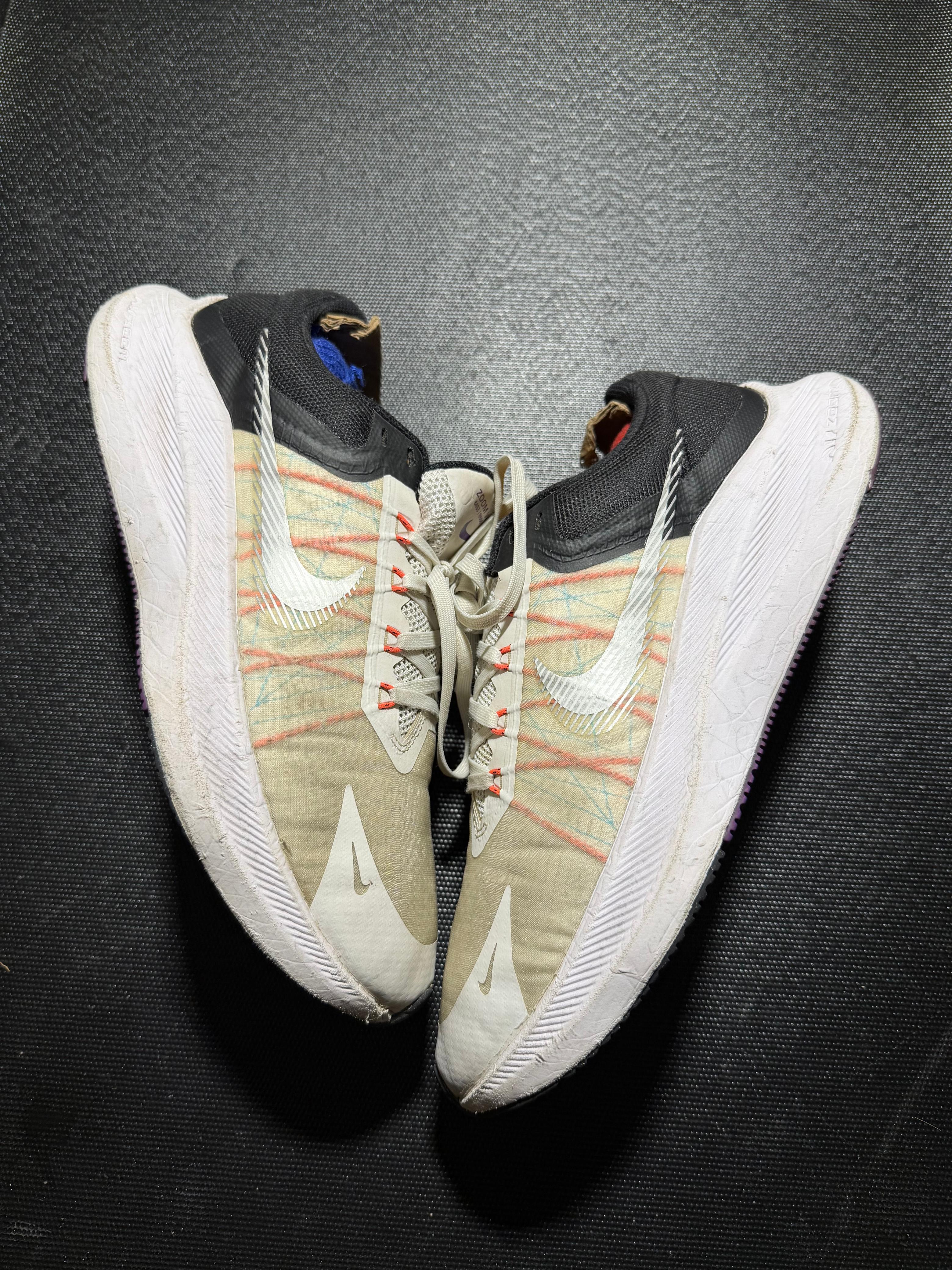 Nike Zoom Winflo 8 running shoes (Excellent EUR 42)