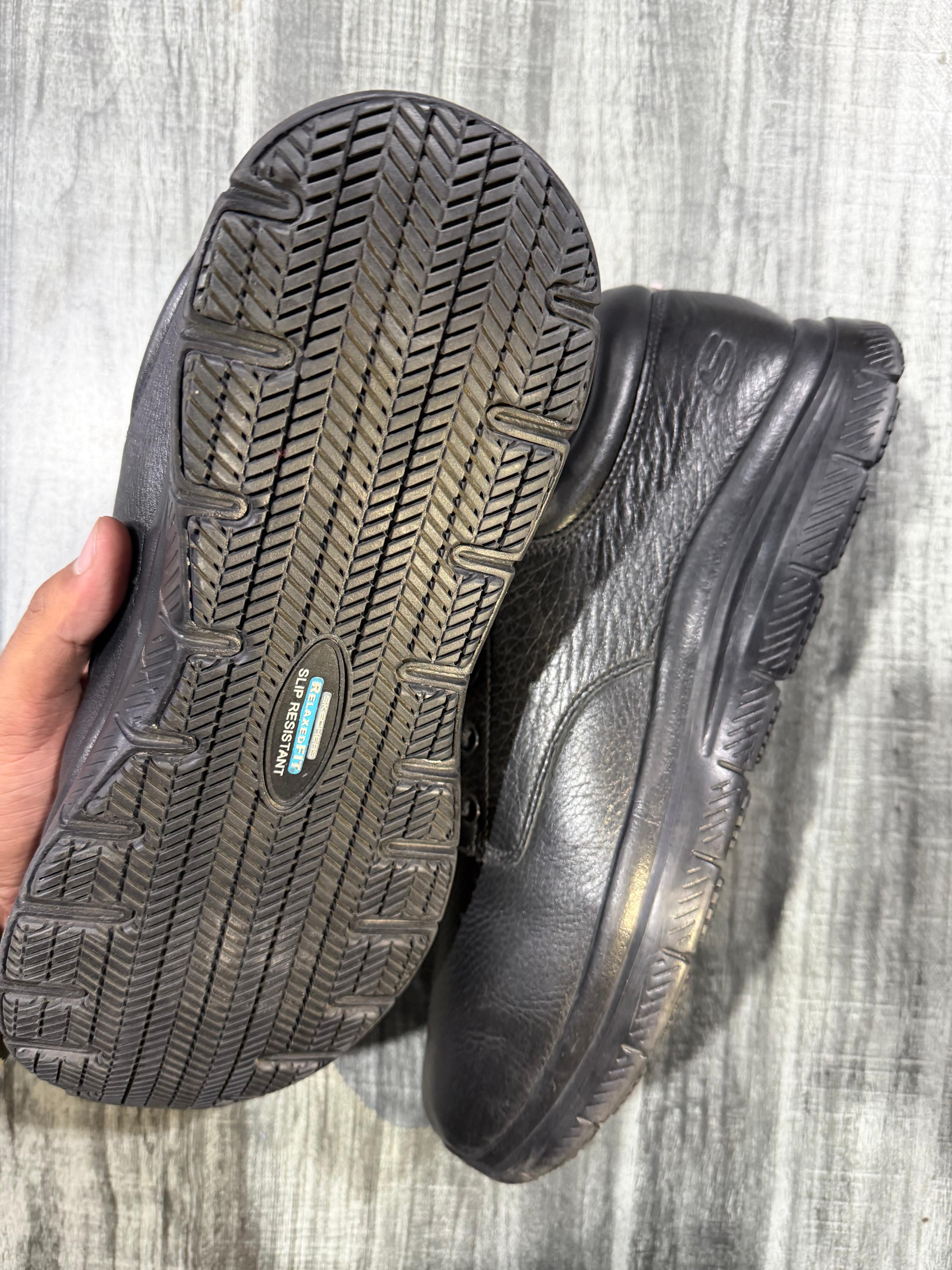 Black Leather Skechers Work Relaxed Fit(Premium EUR 46)
