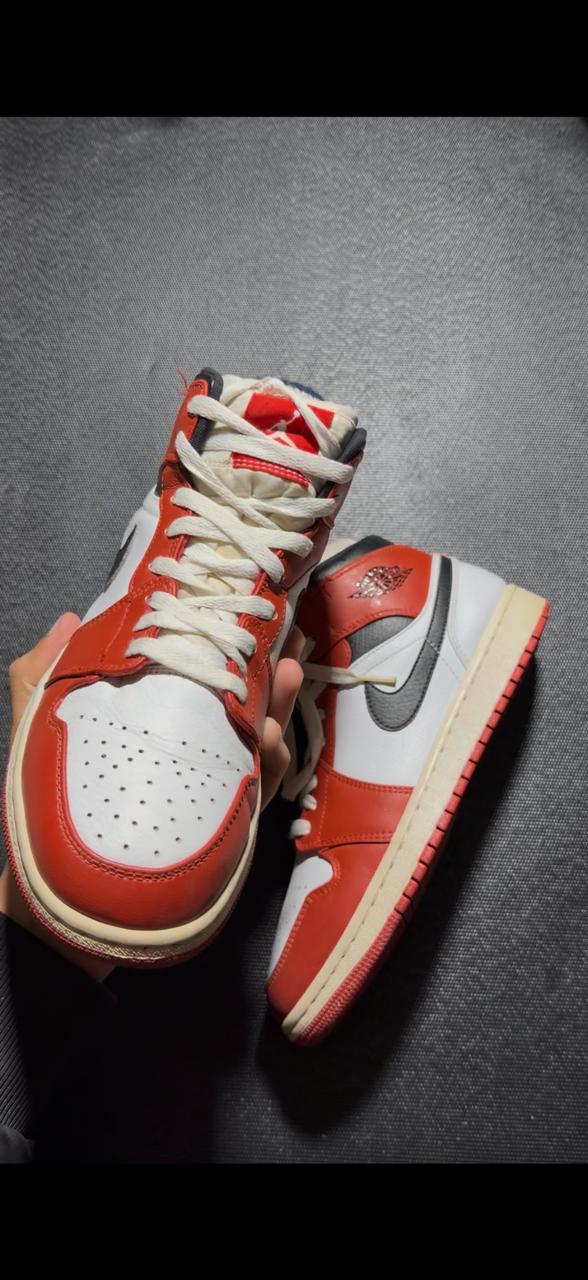 Nike Air Jordan 1 Retro High OG "Lost & Found"(Premium EUR 41)