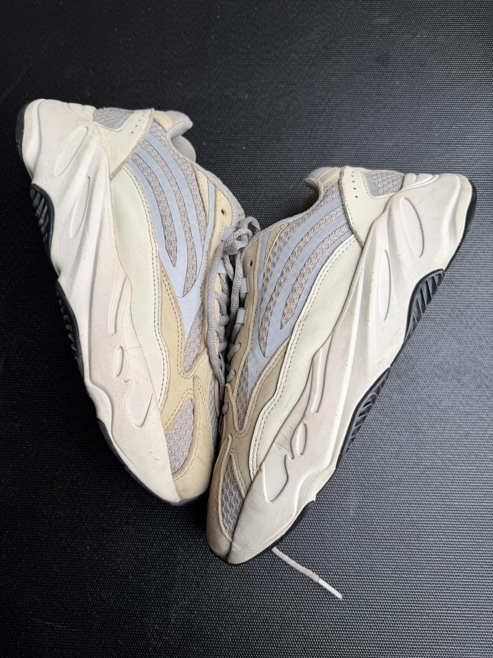 ADIDAS YEEZY BOOST V2 700(PREMIUM EUR42 2/3)